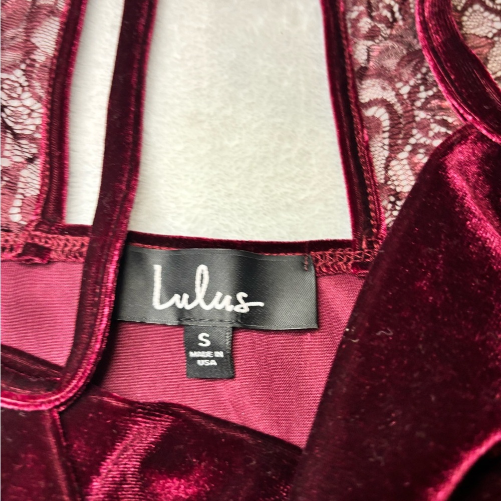 Lulus Velvet Backless Burgundy Dress NWT Size Small - Picture 5 of 10